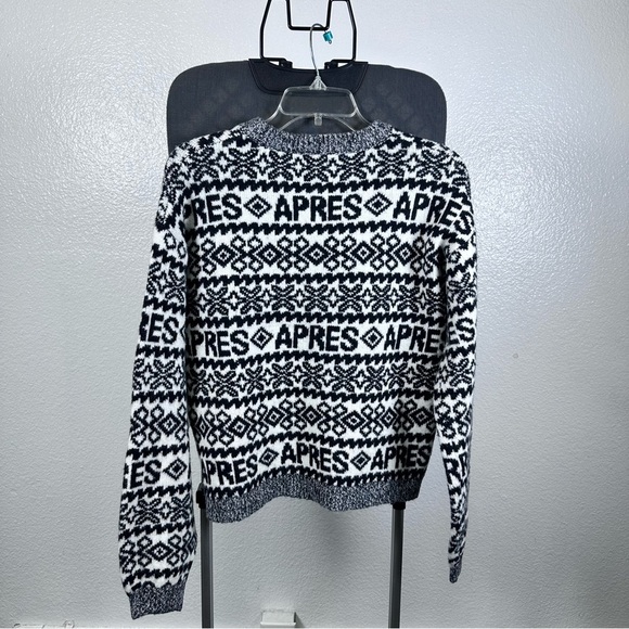 a new day Black and White Patterned Crew Neck Sweater - Picture 6 of 10